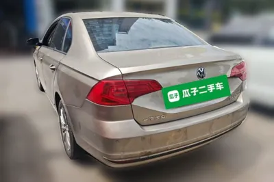 Volkswagen Bora 2016, 84000 км, за 4068 USD