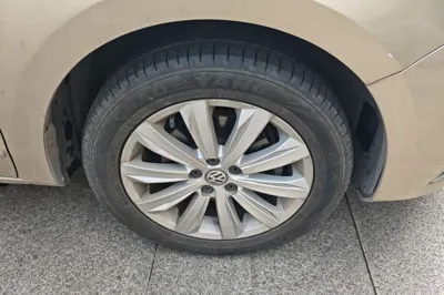Volkswagen Bora 2016, 84000 км, за 4068 USD - фото 8