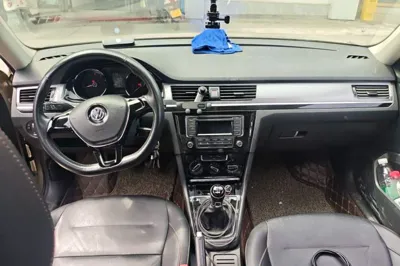 Volkswagen Bora 2016, 84000 км, за 4068 USD - фото 9