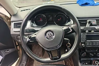 Volkswagen Bora 2016, 84000 км, за 4068 USD - фото 10