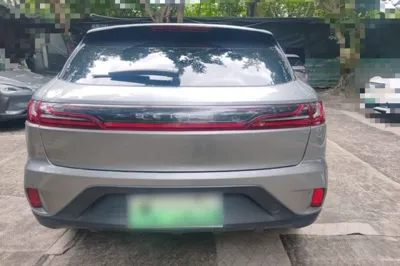 Seres SF5 2021, 124000 км, за 9984 USD