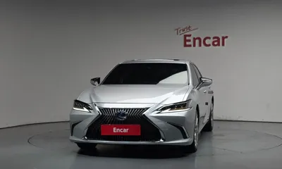 Lexus ES 2019, 53972 км, за 20874.36 USD