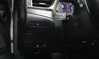 Lexus ES 2019, 53972 км, за 20874.36 USD - фото 33