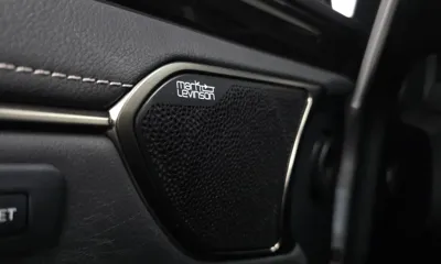 Lexus ES 2019, 53972 км, за 20874.36 USD - фото 36