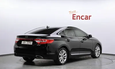 Hyundai Grandeur 2011, 111607 км, за 3249.33 USD