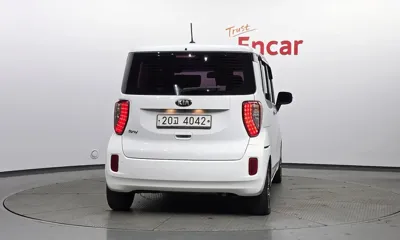 Kia Ray 2016, 150809 км, за 3872.92 USD