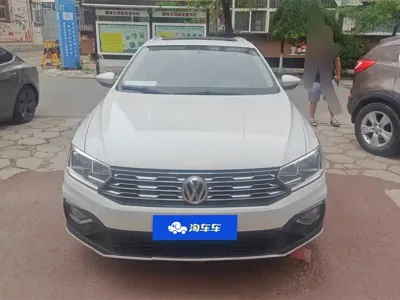 Volkswagen C-Trek 2017, 138500 км, за 5451.67 USD