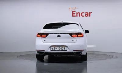 Kia K7 2016, 54066 км, за 8582.75 USD