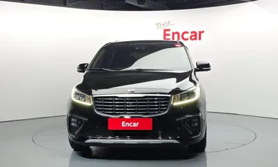 Kia Canival 2019, 113840 км, за 10986.15 USD