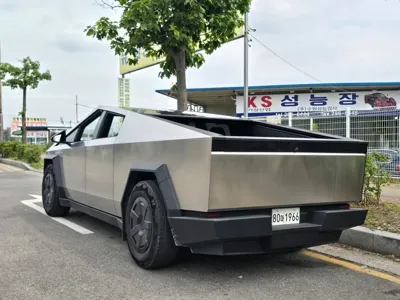 Tesla Cybertruck 2024, 26345 км, за 89144.98 USD