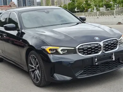 BMW 3 Series 2023, 35000 км, за 24204.95 USD