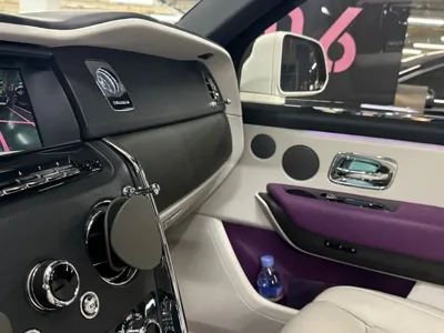 Rolls-Royce Cullinan 2022, 15000 км, за 302609.81 USD - фото 12