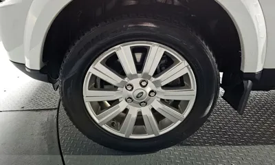 Land Rover Discovery 2013, 157619 км, за 8861.76 USD