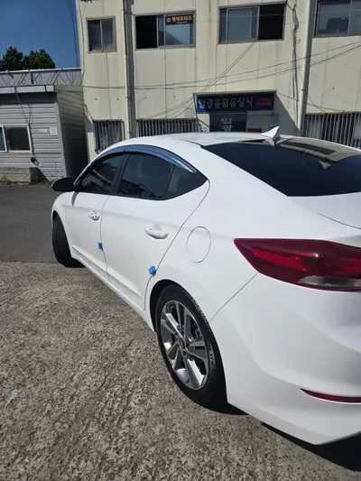 Hyundai Avante 2017, 94636 км, за 6236.05 USD