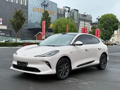 IM IM LS6 · 2025 год