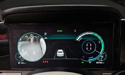 Hyundai Grandeur 2023, 50745 км, за 19103.66 USD - фото 8