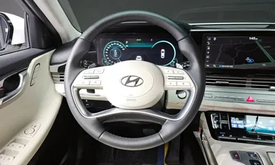Hyundai Grandeur 2023, 50745 км, за 19103.66 USD - фото 12