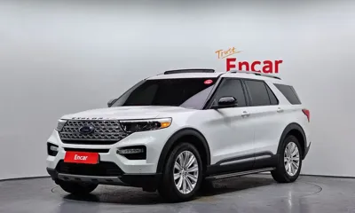 Ford Explorer · 2020 год