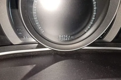 Volvo V40 2017, 72800 км, за 7224 USD - фото 12