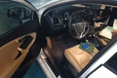 Volvo V40 2017, 72800 км, за 7224 USD - фото 16