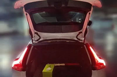 Volvo V40 2017, 72800 км, за 7224 USD - фото 19