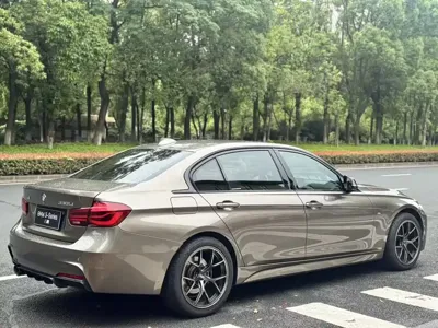 BMW 3 Series 2018, 100000 км, за 15963.85 USD - фото 9