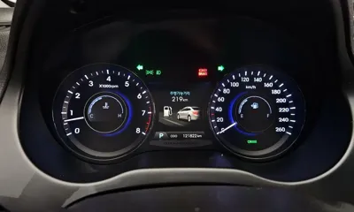 Hyundai Grandeur 2014, 121822 км, за 4296.67 USD - фото 8