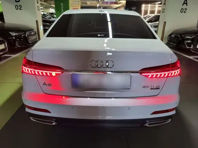 Audi A6 2023, 42000 км, за 16697.08 USD