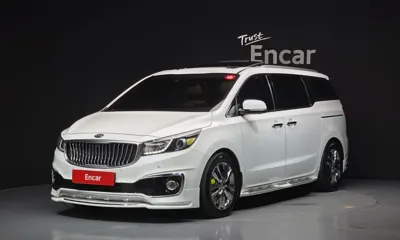 Kia Canival · 2017 год