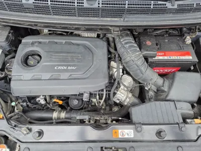 Kia Carens