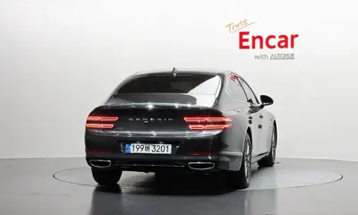 Genesis G80 2022, 119826 км, за 17459.29 USD