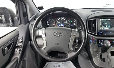 Hyundai Starex 2019, 119125 км, за 10993.37 USD - фото 15