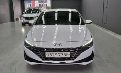 Hyundai Avante 2021, 49917 км, за 11270.36 USD