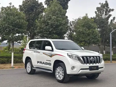 Toyota Prado 2017, 146000 км, за 36756.2 USD