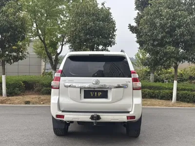 Toyota Prado 2017, 146000 км, за 36756.2 USD