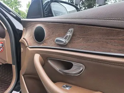 Mercedes-Benz E-Class 2018, 70200 км, за 19007.19 USD - фото 16