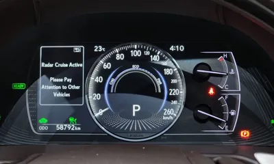 Lexus ES 2019, 58792 км, за 25352.65 USD - фото 8