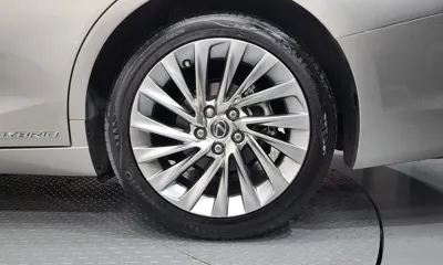 Lexus ES 2019, 58792 км, за 25352.65 USD - фото 21