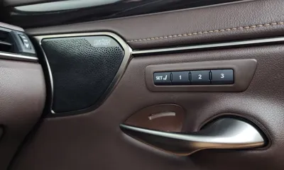 Lexus ES 2019, 58792 км, за 25352.65 USD - фото 29