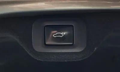 Lexus ES 2019, 58792 км, за 25352.65 USD - фото 35