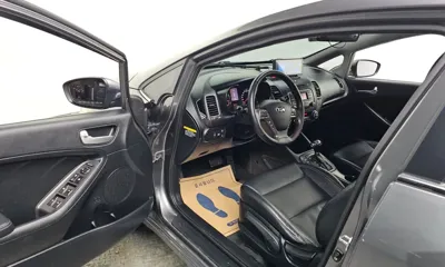 Kia K3 2015, 116859 км, за 3538.14 USD - фото 10