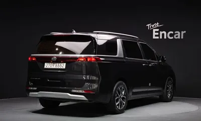 Kia Canival 2021, 98789 км, за 16409.45 USD