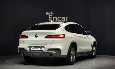BMW X4 2021, 28501 км, за 28160.69 USD - фото 2