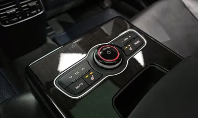 Kia K7 2013, 55500 км, за 5844.11 USD - фото 18