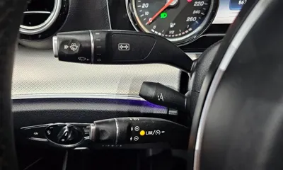 Mercedes-Benz E-Class 2018, 86746 км, за 13641.98 USD - фото 20