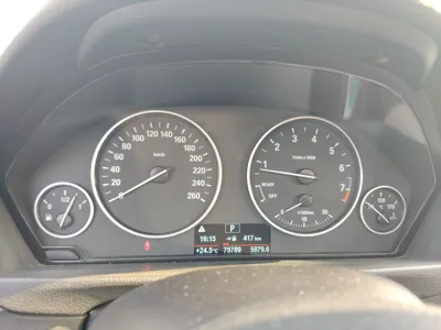 BMW 3 Series 2015, 75700 км, за 8446 USD - фото 8