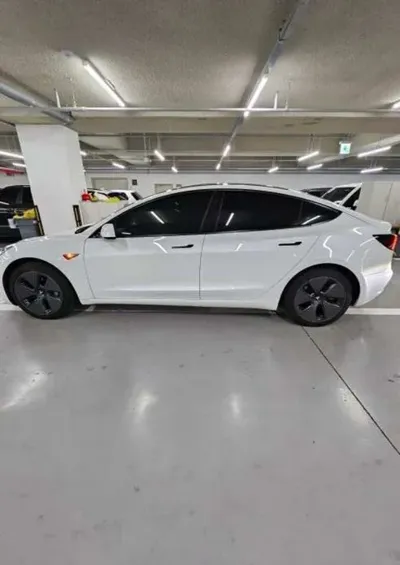 Tesla Model 3 2022, 102543 км, за 4883.81 USD
