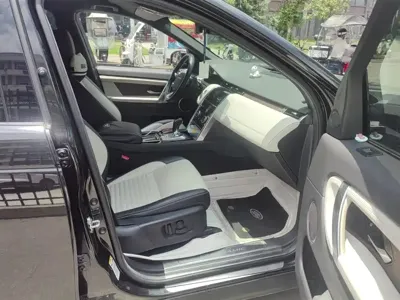 Land Rover Discovery Sport 2021, 66100 км, за 15773.68 USD - фото 8