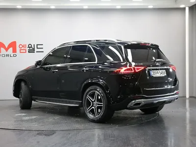 Mercedes-Benz GLE-Class 2021, 30568 км, за 44820.87 USD