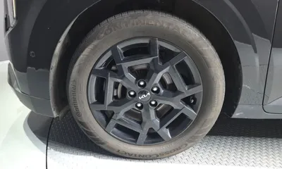 Kia Canival 2025, 40467 км, за 27349.08 USD